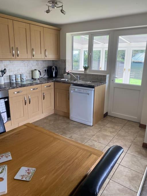 Bungalow In Pillaton Saltash Exterior photo