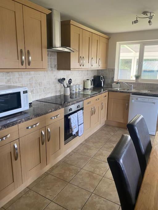 Bungalow In Pillaton Saltash Exterior photo